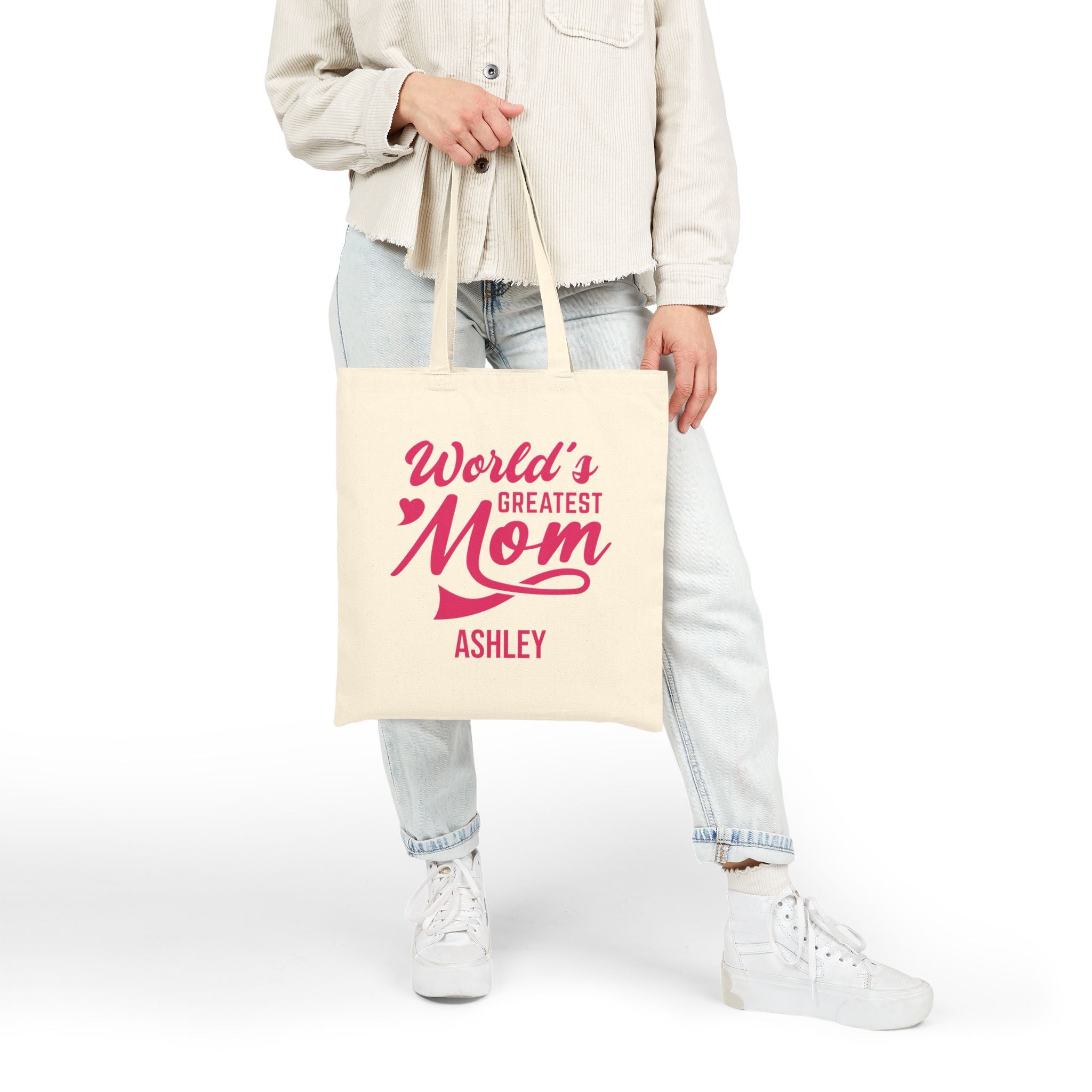 World's Greatest Mom tote bag carried on the shoulder